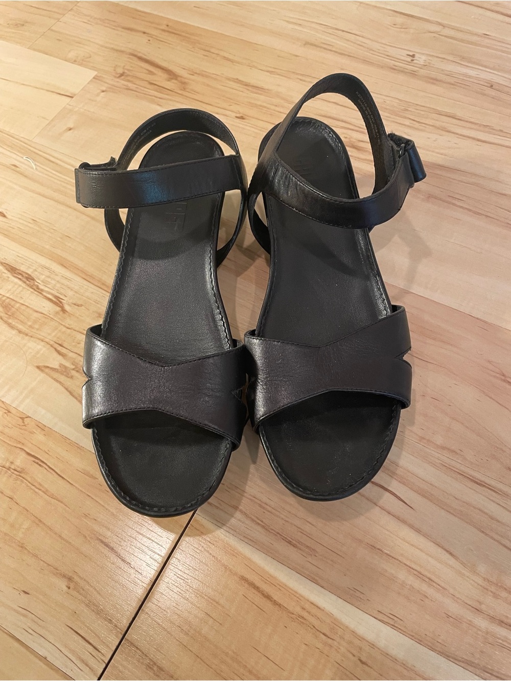 Camper Black Leather Ankle-Strap Sandals